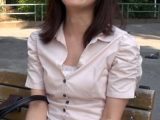 男のカラダが恋しいとAV撮影に応募の奥様！初めてのAV撮影に戸惑いながらも快感を感じる初撮り熟女！