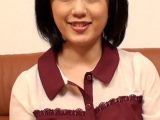 旦那は単身赴任で寂しい毎日の爽やか笑顔のショートヘアーの美熟女さん。感度抜群淫乱体質！？発情しまくり淫乱SEX