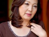 【五十路妻の告白】お隣の旦那さんを誘惑した私 清野ふみ江